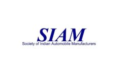 All segments except commercial vehicles end year with positive growth: SIAM